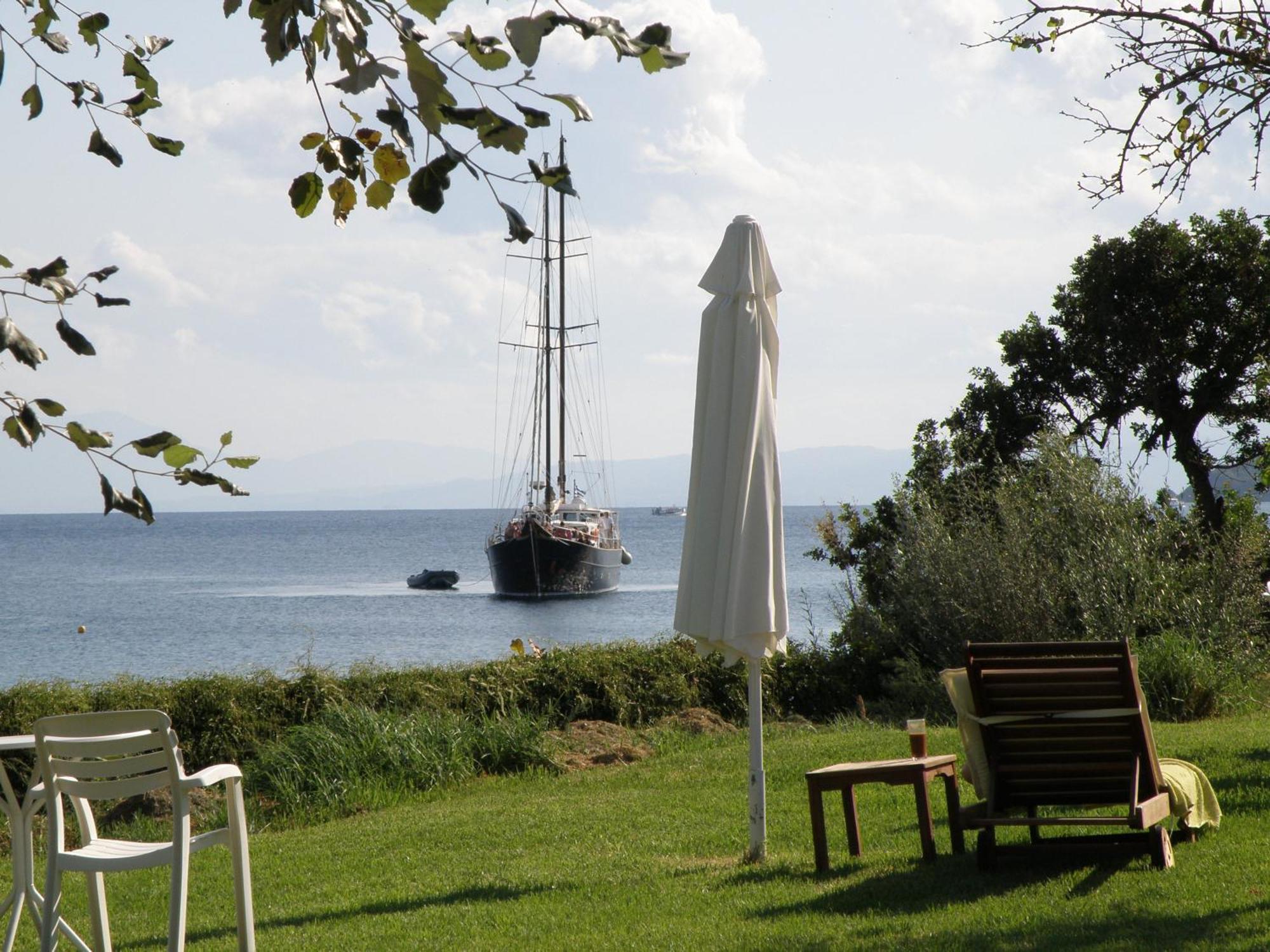 Angeliki Beach Hotel Megali Ammos  Bagian luar foto