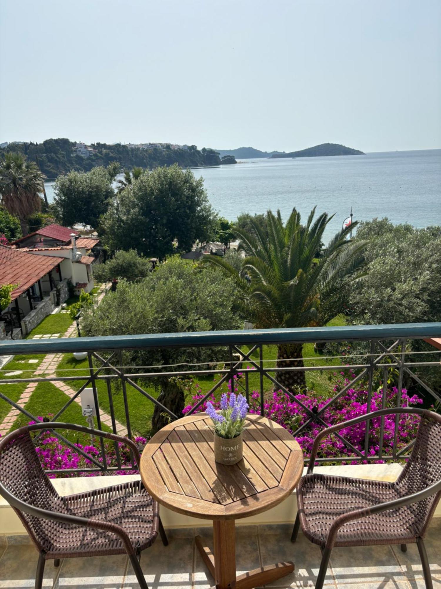 Angeliki Beach Hotel Megali Ammos  Bagian luar foto