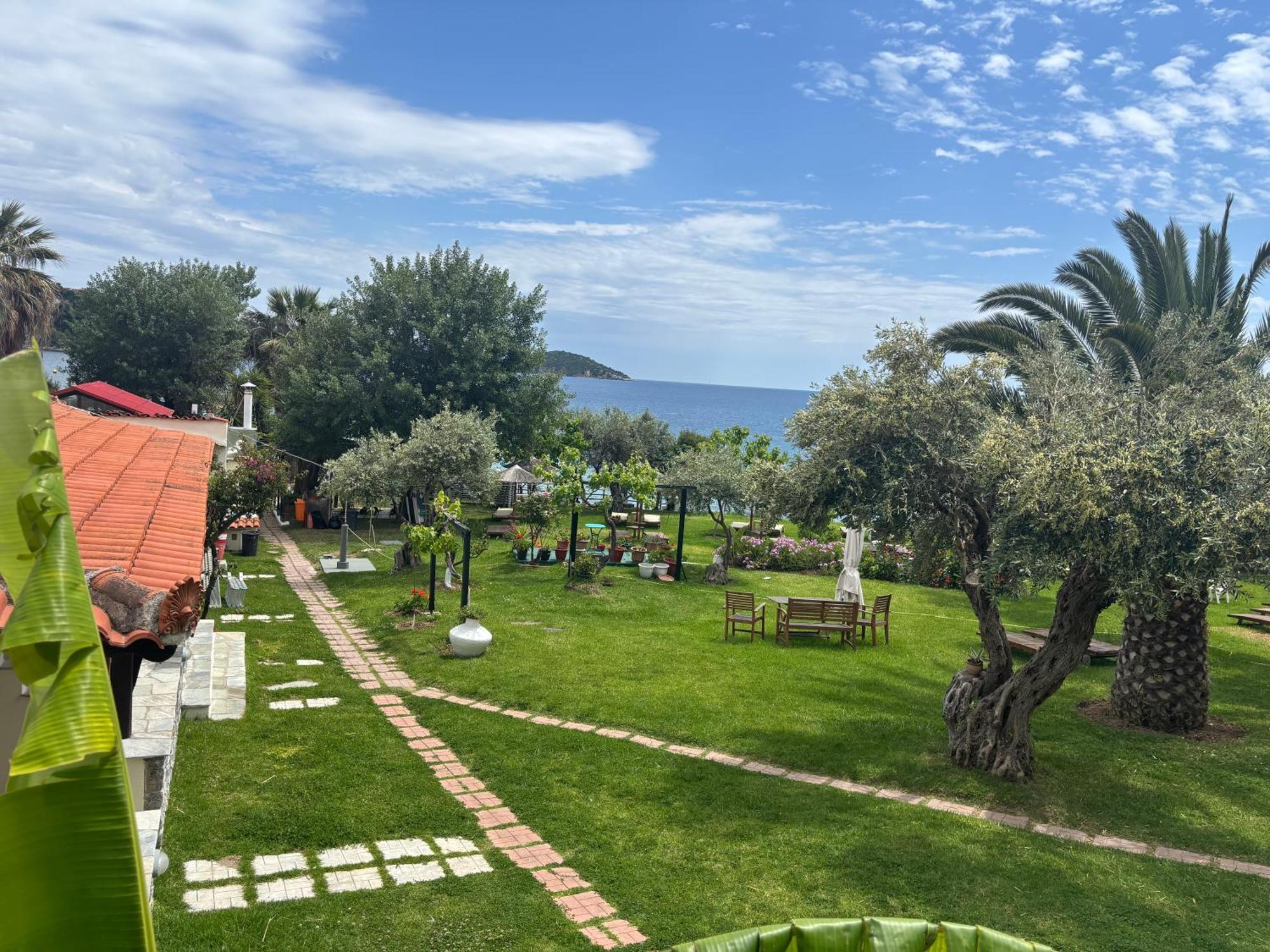 Angeliki Beach Hotel Megali Ammos  Bagian luar foto