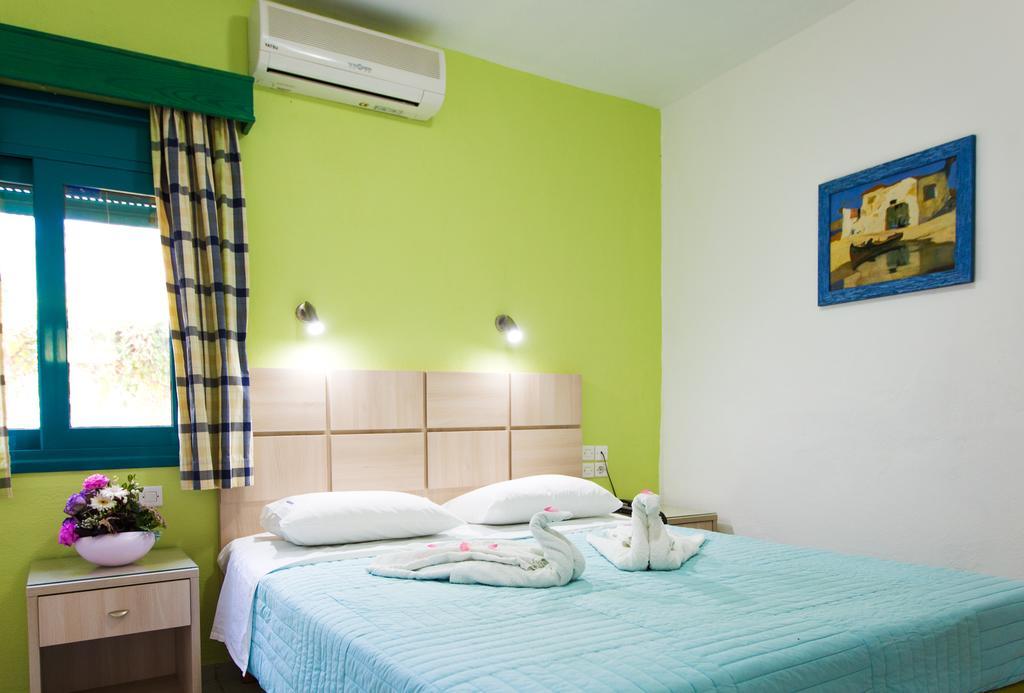 Angeliki Beach Hotel Megali Ammos  Bagian luar foto